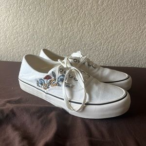 NEW Vans